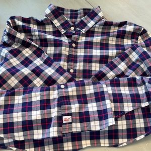 Vineyard Vines mens button down XL